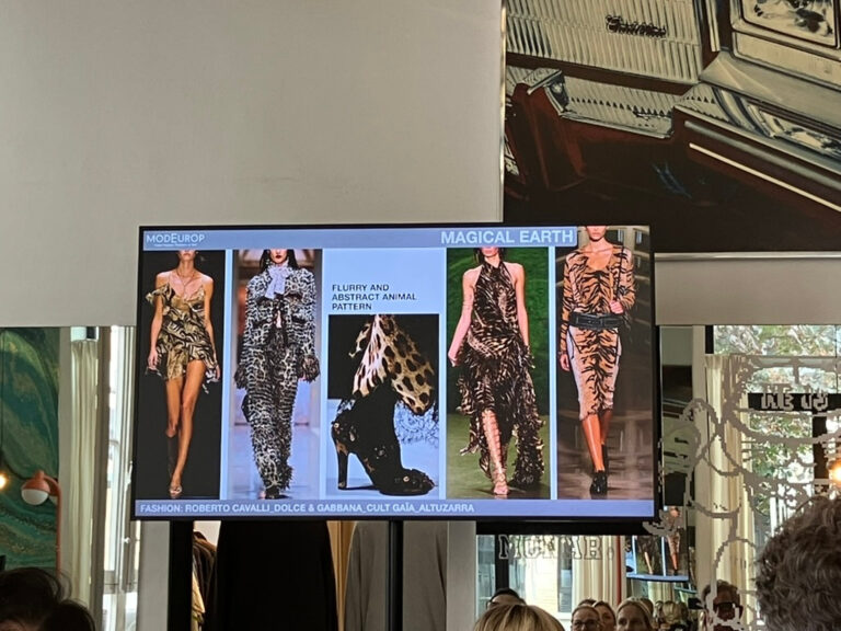 Martin Wuttke presented the fashion and colour trends for Spring/Summer 2028. (credit: editorial team)