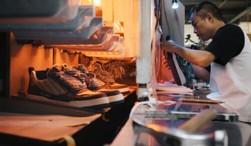 Inside a Chinese shoe factory. (Credit: Evo Mao/Unsplash)
